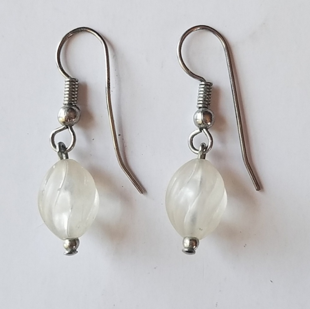 Vintage fish hook tear drop earrings